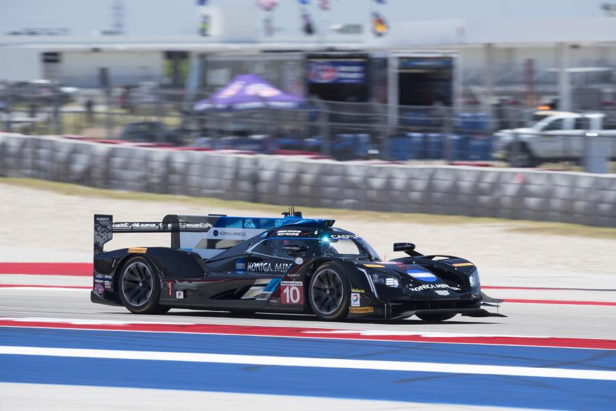  Cadillac DPi-V.R 2017 года  (фото 12 из 30)